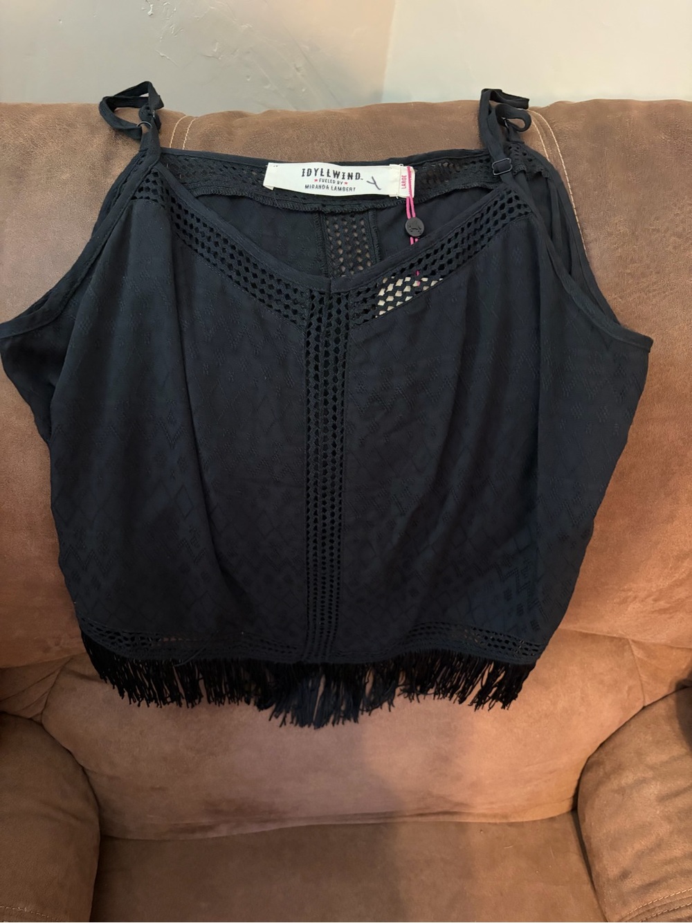 Idyllwind Black Cropped Fringe Tank with Crochet Trim
